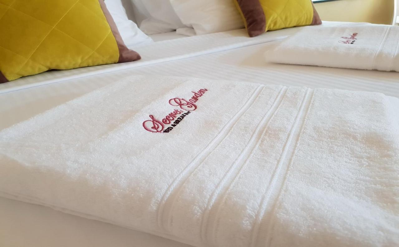 B&B Secret Garden Adults Only Voeren Esterno foto