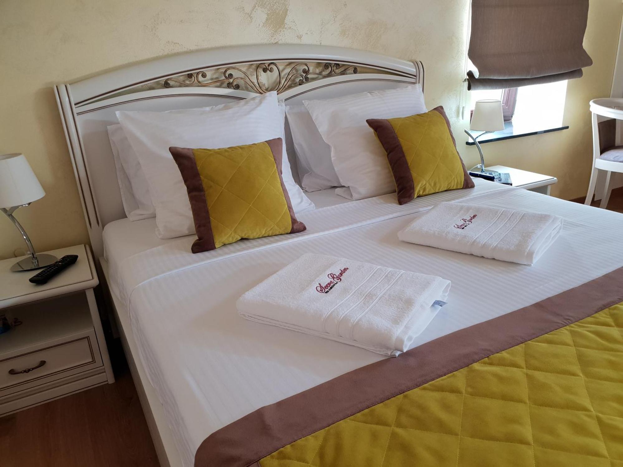B&B Secret Garden Adults Only Voeren Esterno foto